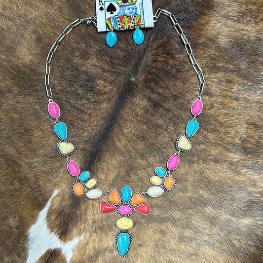 Multi colored Necklace