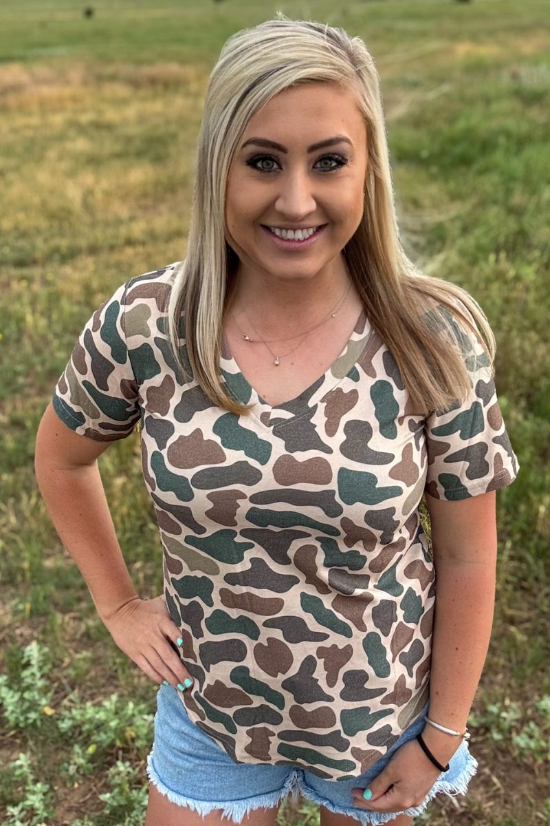 STERLING KREEK Stand Down V-Neck Tee