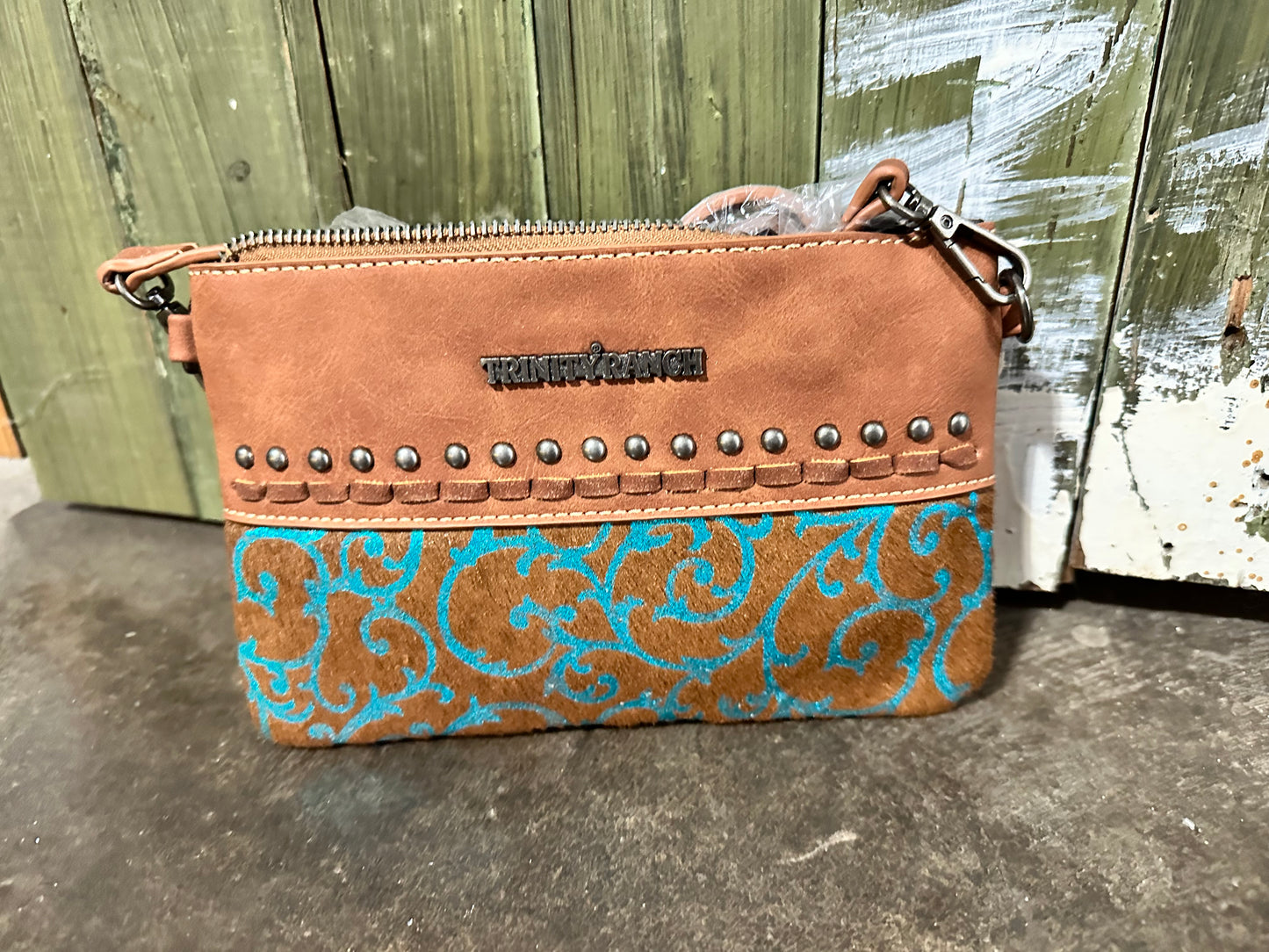 Trinity Ranch Tan Clutch with Teal Metallic