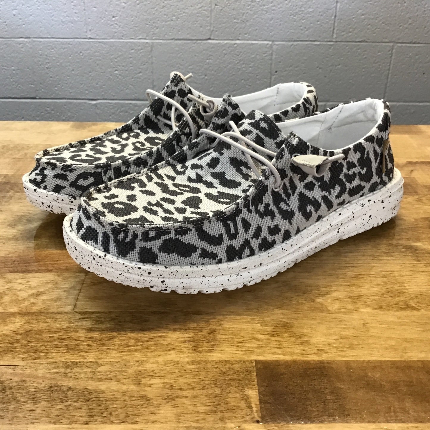 Hey Dude Wendy Woven Cheetah Grey
