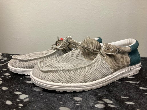 Hey Dude Wally Sox Funk Brown