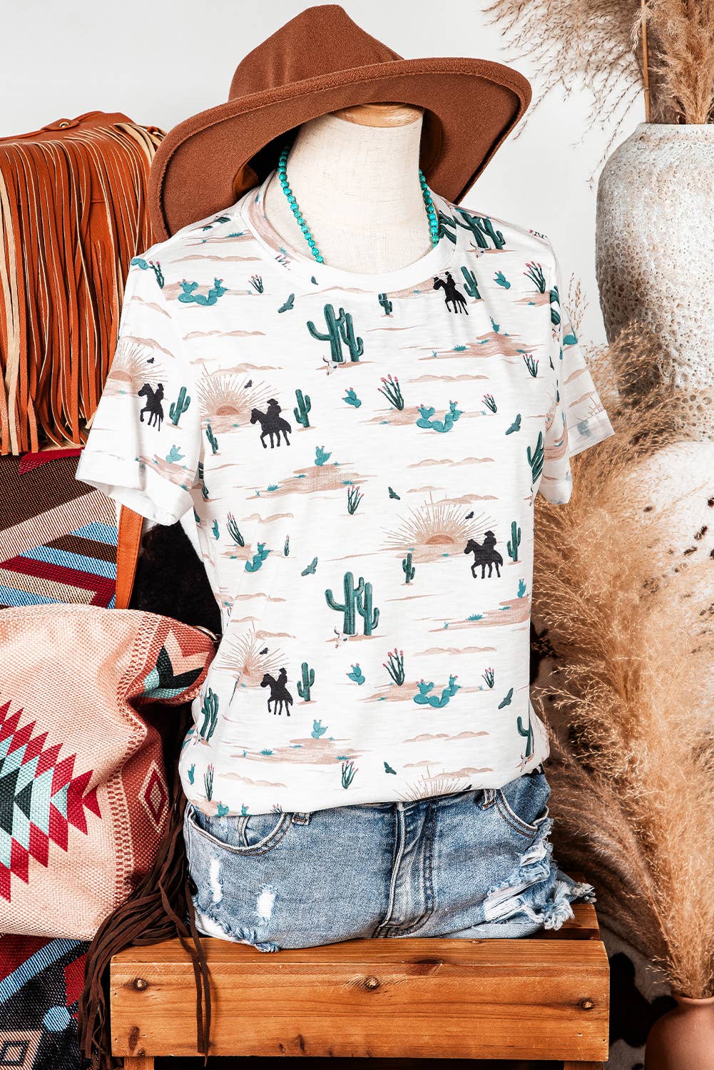 Fashion-W Western Cactus Print Crew Neck Short Sleeve Top