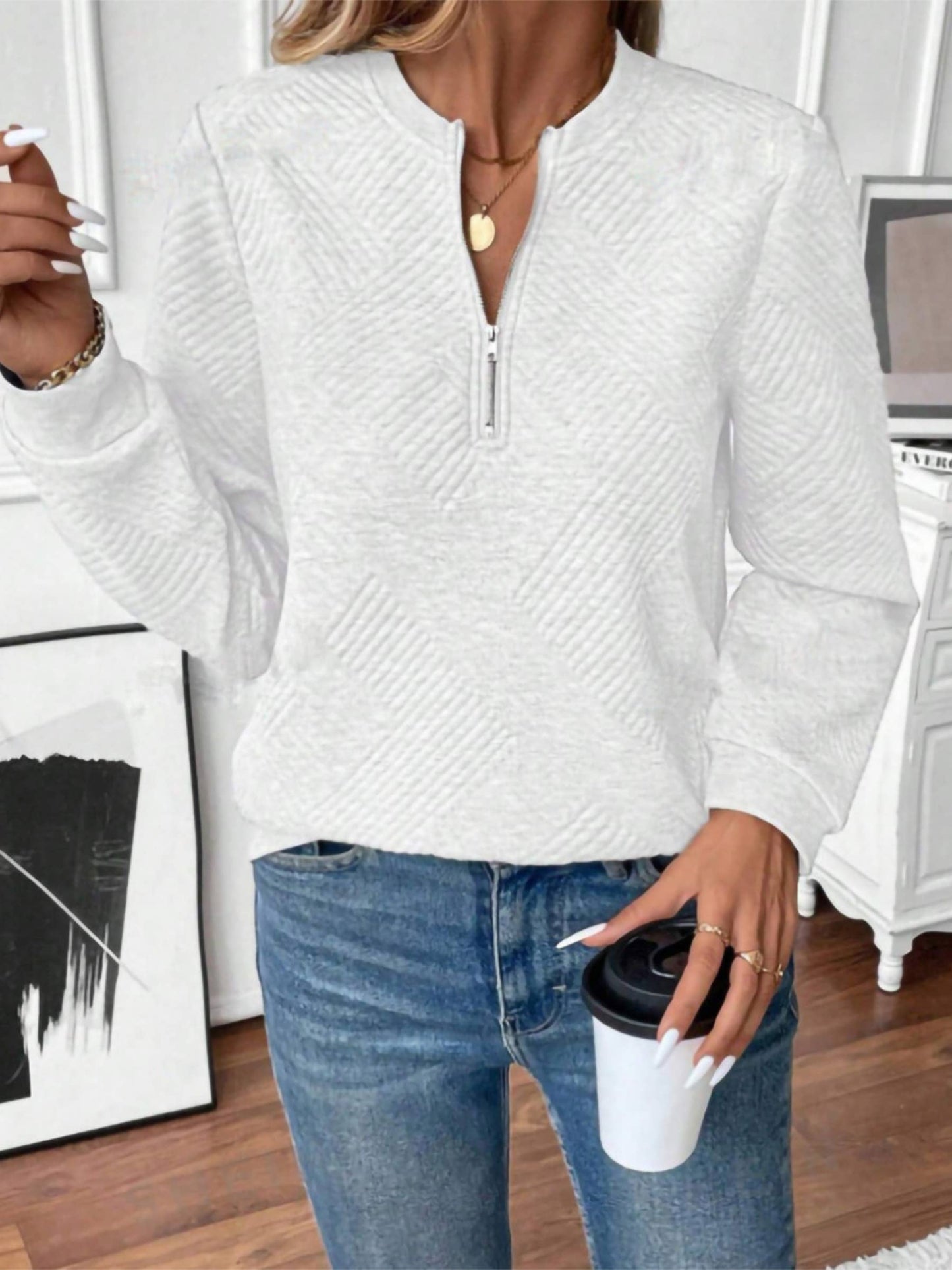 Solid Color Half Zip Long Sleeved Loose Sweatshirt