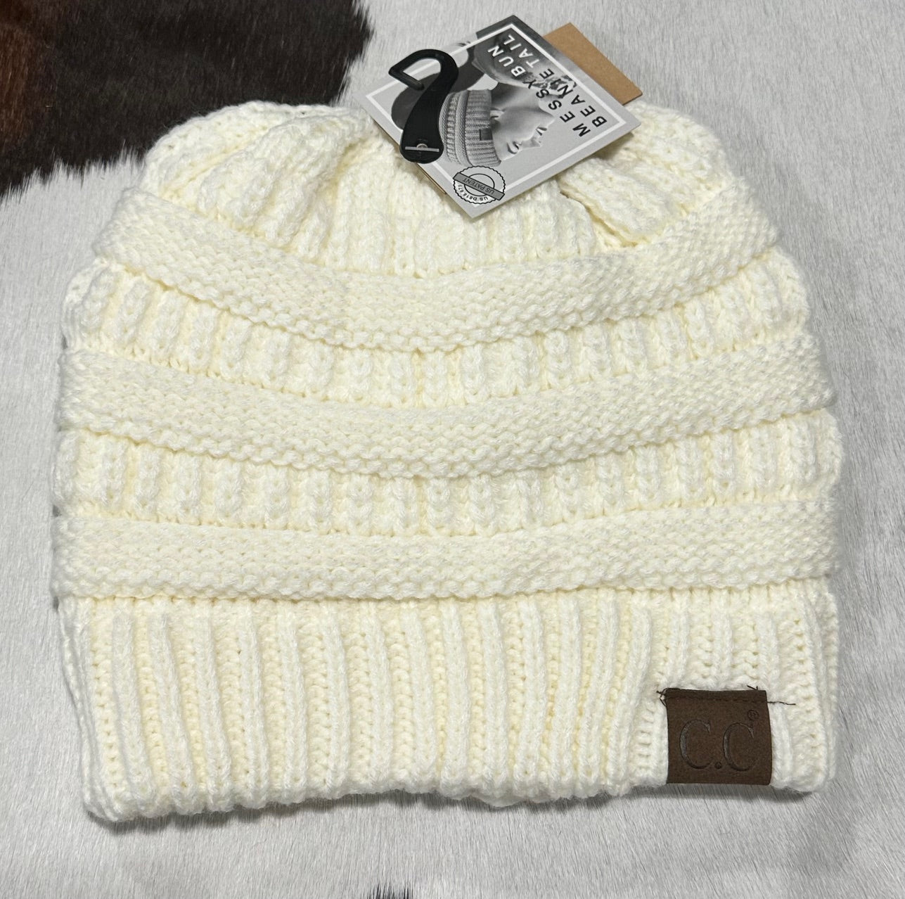 Fuzzy Lined Solid Classic CC Beanie Tail