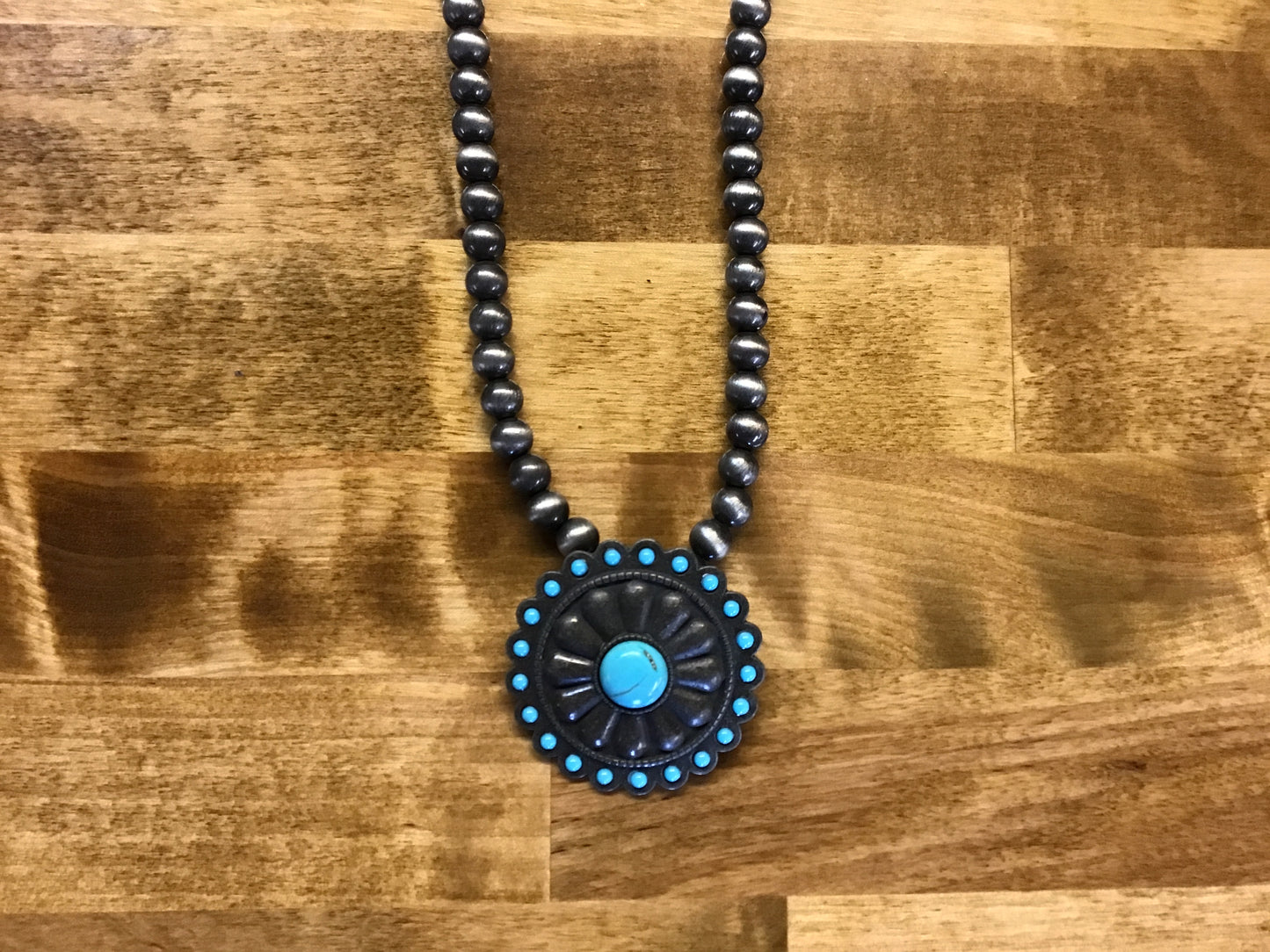 BEADED NECKLACE W/ TURQUOISE STONE CONCHO