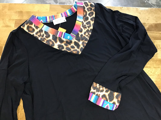 Avery Black Top